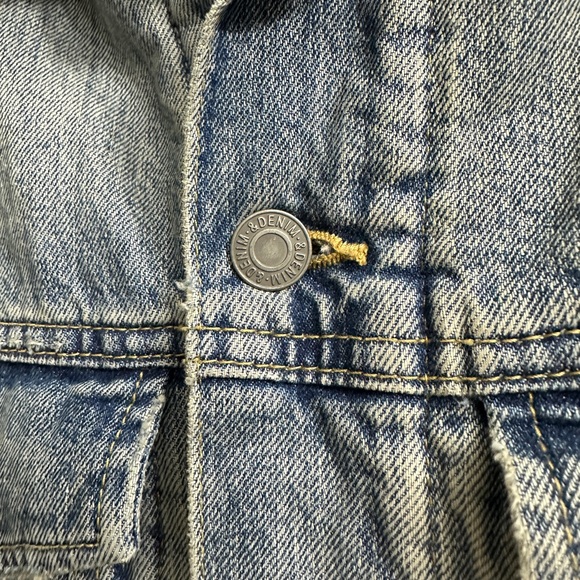 H&M relaxed fit denim jacket size M - Picture 4 of 6